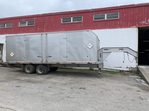 2015 Tiger Trailers Inc. Gooseneck Enclosed Trailer CCR15392