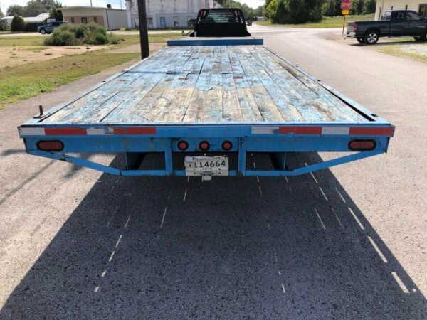 30ft Pull Behind Trailer CCR16884 - Image 3