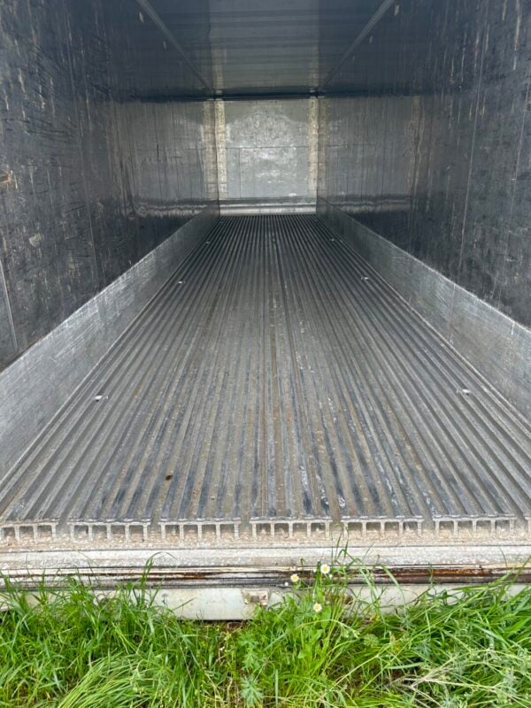 2009 40′ High Cube Refrigerated Storage Container CCR18754 - Image 17