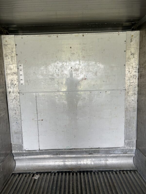 2009 40′ High Cube Refrigerated Storage Container CCR18754 - Image 20
