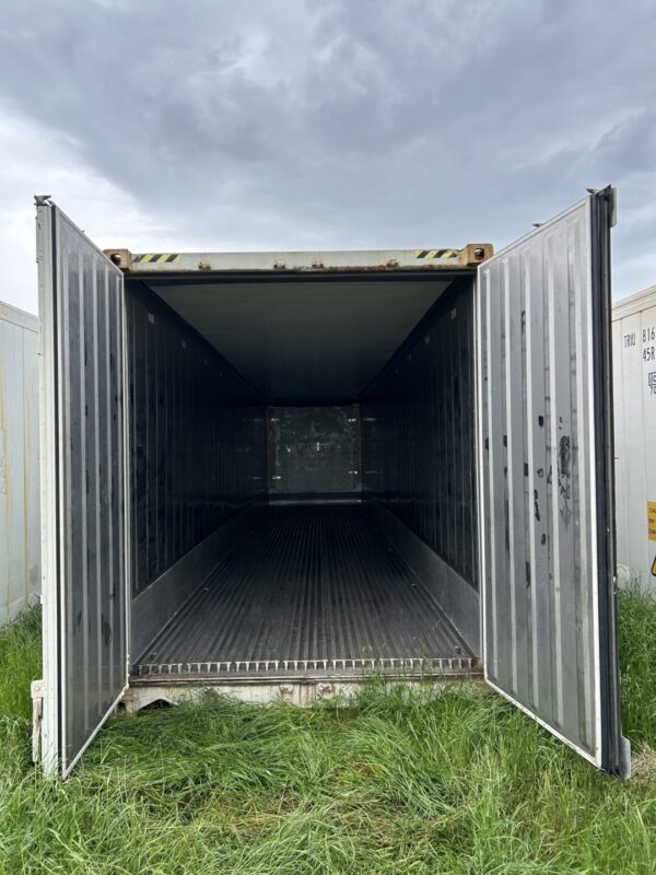 2009 40′ High Cube Refrigerated Storage Container CCR18755 - Image 14
