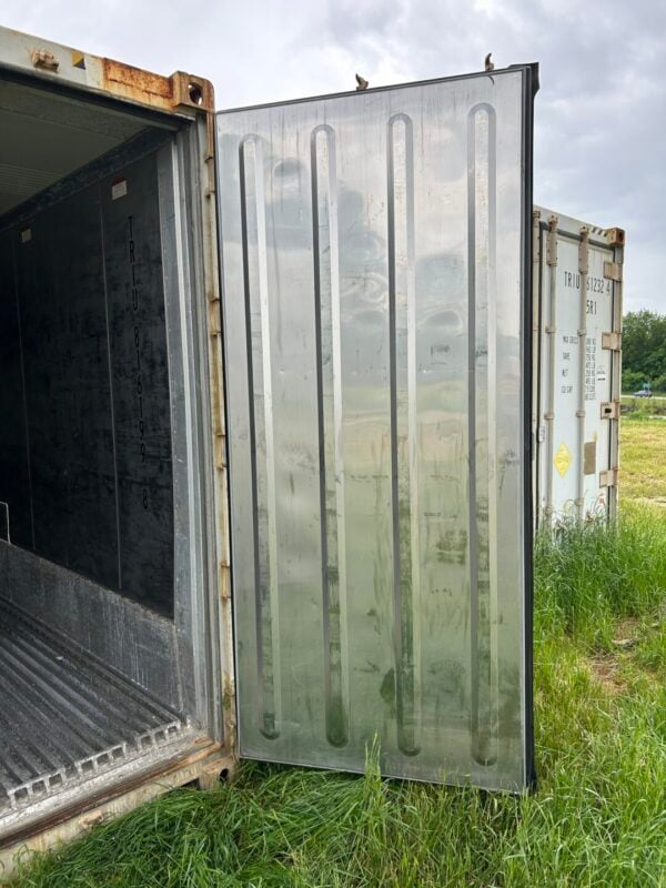 2009 40′ High Cube Refrigerated Storage Container CCR18756 - Image 16