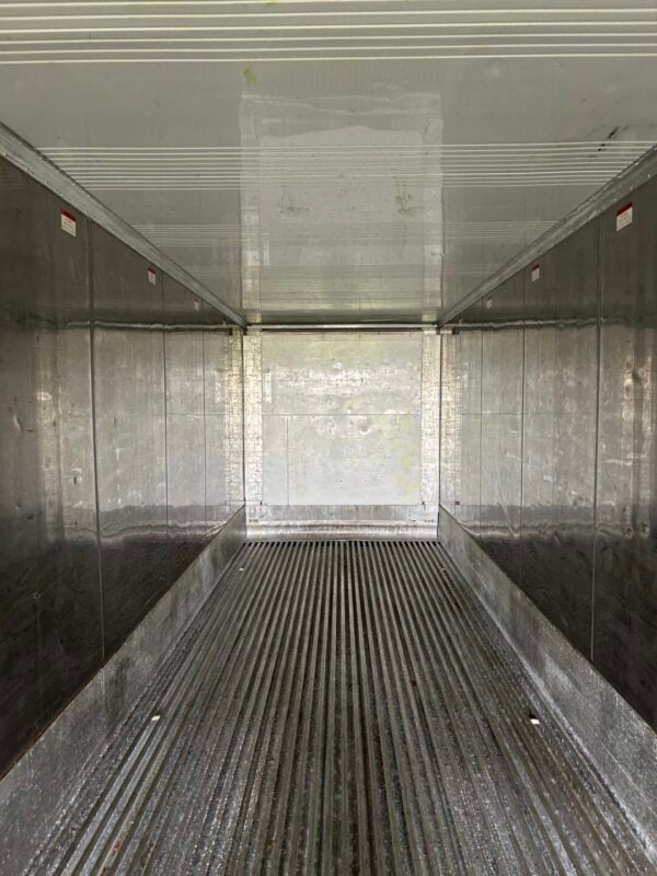 2009 40′ High Cube Refrigerated Storage Container CCR18756 - Image 19