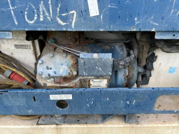 2009 40′ High Cube Refrigerated Storage Container CCR18757 - Image 11