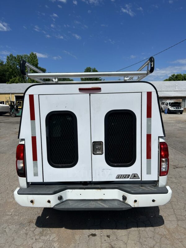 2017 Nissan Frontier Extended Cab Truck w/Topper and Ladder Rack MS00412 - Image 6
