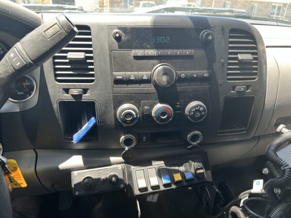 2013 Chevrolet Silverado 3500HD Extended Cab Enclosed Bed Service Truck MS00411 - Image 14