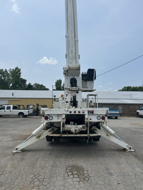 2000 International 4900 TA Diesel Truck with Altec D3060-TR 25,250lb 60' Digger Derrick MS00416 - Image 5