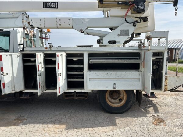 2004 International 4300 DT466 7.6L Diesel 4x2 Truck with 55' HiRanger HR50-M Material Handling Bucket MS00417 - Image 8