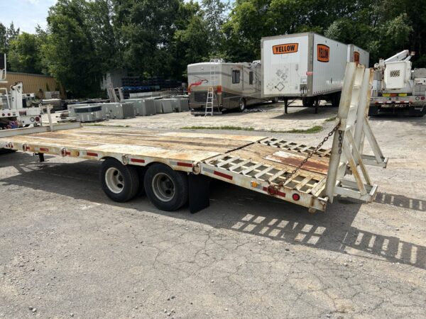 2002 Hooper T/A 10 Ton 24' Deckover Tagalong Equipment Trailer w/ Dove Tail MS00419 - Image 2