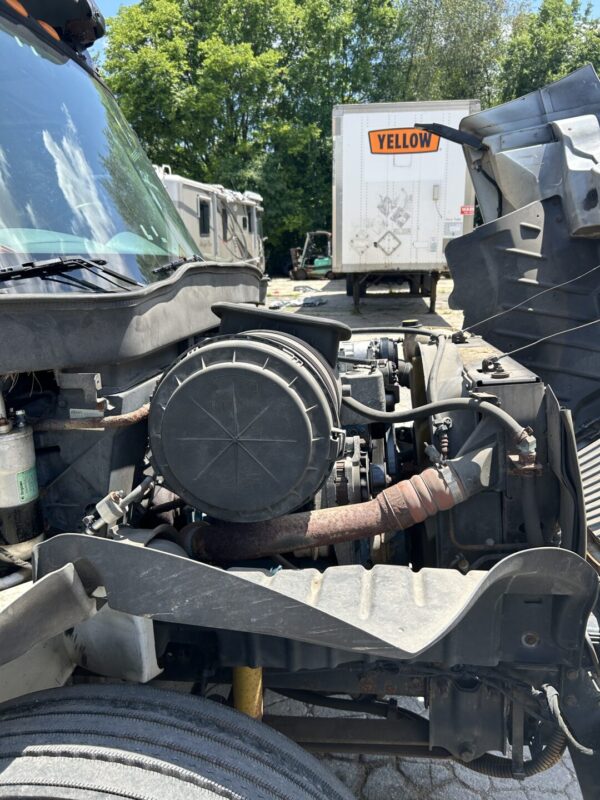 2002 International 4300 SBA 4x2 Broadcasting TV Truck MS00427 - Image 22