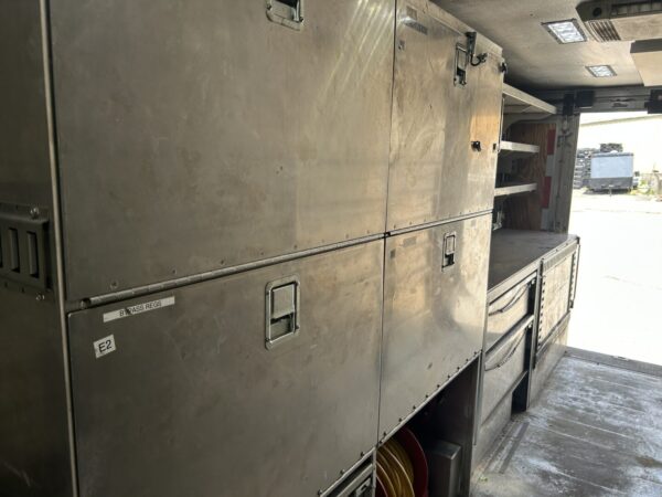 2013 International Durastar 4300 7.6L Diesel Enclosed Service Truck w/underbody Air Comp & Generator MS00425 - Image 18
